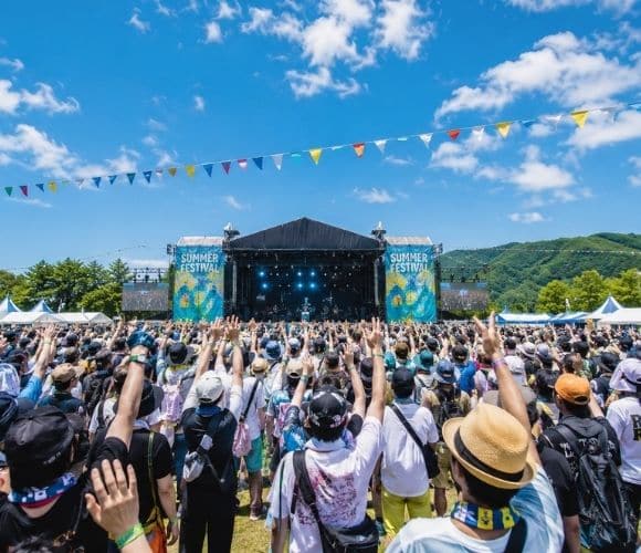 夏フェス持ち物完全ガイド|初心者も安心!必要&便利アイテム